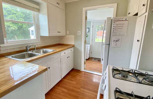 Bohners Lake House | 3 BR Lakeview Getaway - Steps to the Beach - Dogs ok