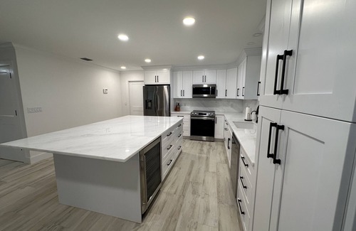 Delray Beach House | 3 BR Pet-friendly House with Pool near Golf Course, downtown & beaches.
