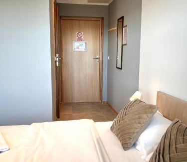 Zgorzelec Apartment | 3 Budget Stay Apartments