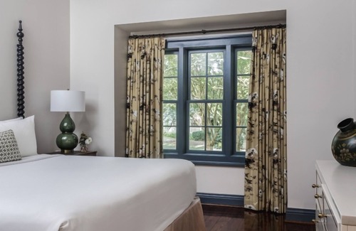 Adairsville Hotel | 3 Elegant Cottages w/Pool & Resort Access - Perfect for Family Outdoor Adventure