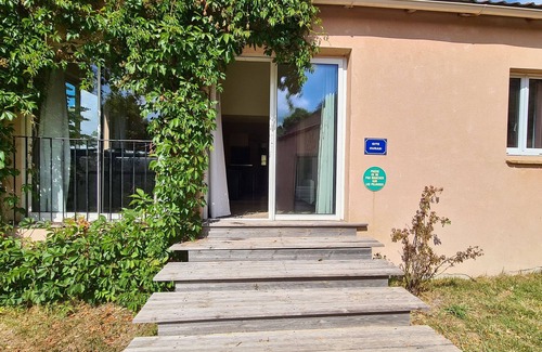 Seranon House | 3* furnished apartment with indoor pool access in a stud farm in the Grasse highlands