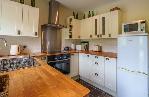 Watermillock House | 3 Gowbarrow Cottages - End Terrace with lovely garden