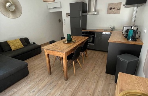 Cassis Apartment | 3.jacko