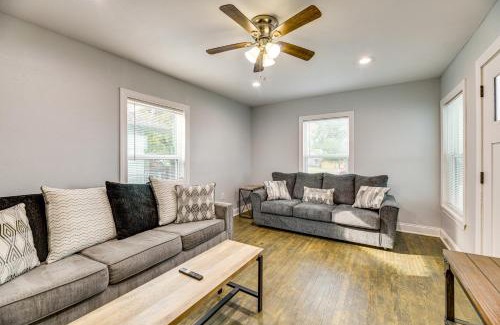 Del Mar House | 3 Mi to Beach Family Home in Corpus Christi!