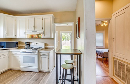 Hahnville House | 3 Mi to Chemical Plants: Hanhville Home w/Yard!