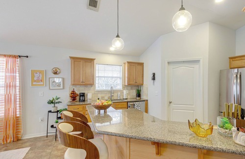 Milton House | 3 Mi to Escambia Bay: Home w/Deck & Private Yard!