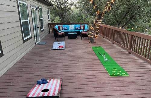 Canyon Lake House | 3-night dis count Secluded Retreat HotTub FirePit