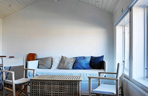 Ronnang House | 3 person holiday home in Rönnäng