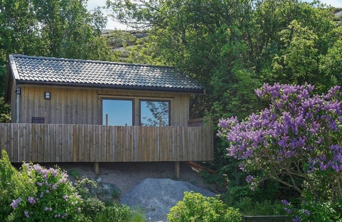Ronnang House | 3 person holiday home in Rönnäng