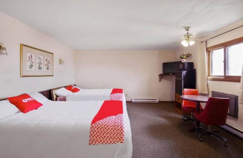 Cheyenne Wells House | 3 Pet-Friendly Units! Free Parking, Near Smoky River Golf Course