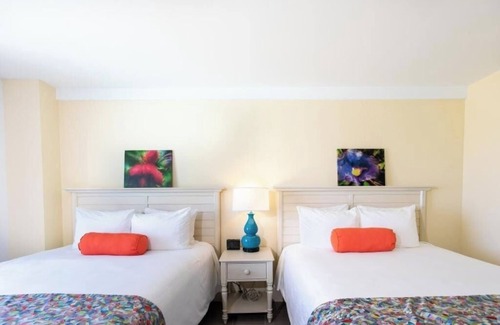 Christiansted Hotel | 3 Queen Rooms w/Ocean Views | Balcony, Beach Walks & Epic Group Stays