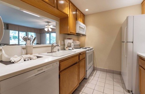 San Diego Country Estates Hotel | 3 Relaxing Units | 2BR with Pool & Kitchen | San Diego Country Estates