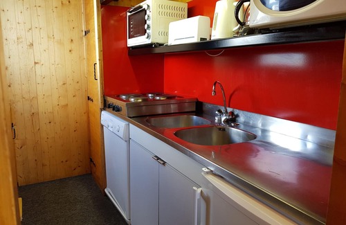 Arc-1600 Apartment | 3-room apartment for 7 people in Arc 1600, ski-in/ski-out, near shops, WiFi