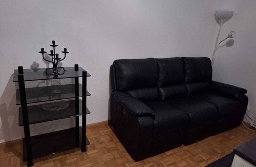 St. Johann Apartment | 3-room apartment in a trendy neighborhood