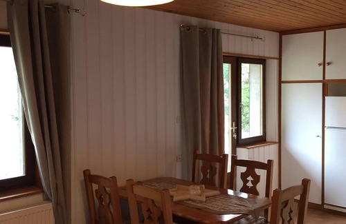 La Bresse Apartment | 3-room apartment in "Les Pommes de Pin" chalet, with terrace and garden