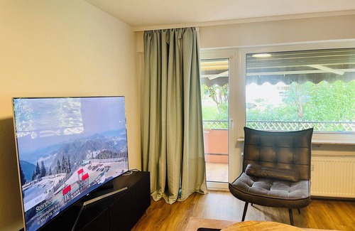 Leinfelden-Echterdingen Apartment | 3 Room Apartment close to Airport and Fair(Up to 6 Guests, Garage, WiFi)