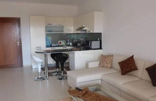 Chott Mariem Apartment | 3 room waterfront apartment with swimming pool