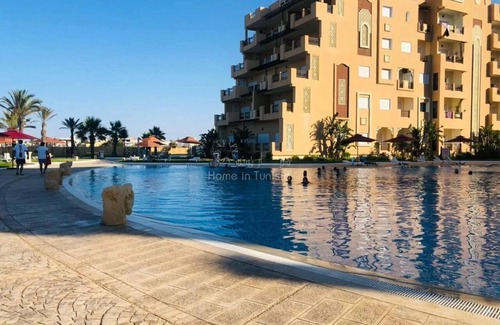 Chott Mariem Apartment | 3 room waterfront apartment with swimming pool