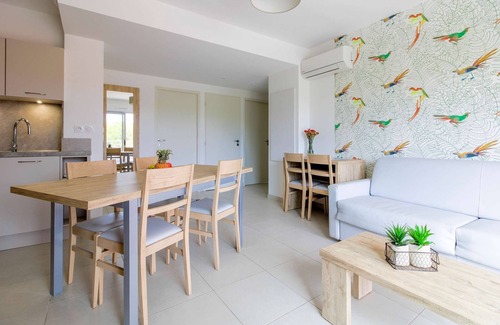 La Faviere Apartment | 3 room with pool at the beach by SELECTsoHOME