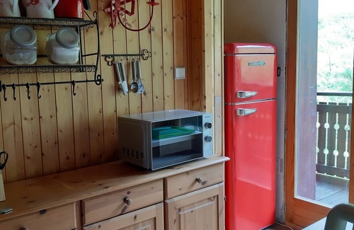 Chatel Ski Chalet | 3-star chalet at the foot of the Petit Chatel chairlift: sleeps 10