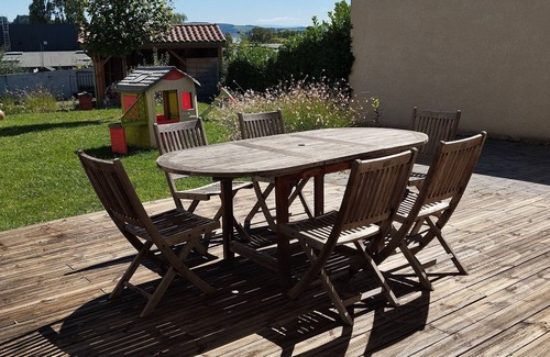 Haute-Rivoire House | 3-star family gîte "la maison d'à côté