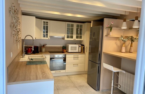 Barbery House | 3-star listed house with garden