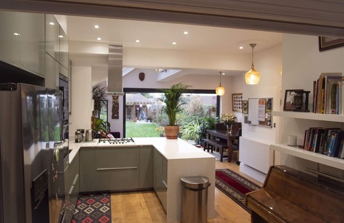Coppetts House | 3 Story Victorian Terraced House in a leafy road in beautiful North London