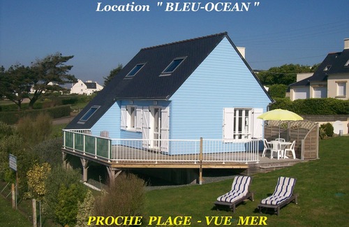 Plozevet House | 3* wooden house, 2 steps from the sandy beach, Wifi, Bikes, Parking, Garden