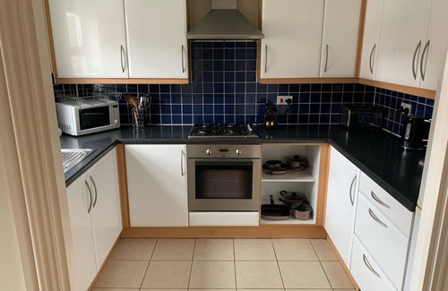 Ashford House | 3 x Floor Fun House with Games Room (Sleeps 6)