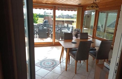 Wilstedt Apartment | 3 Zimmer 1OG 100qm Wintergarten Dachterrasse super Badezimmer