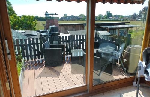 Wilstedt Apartment | 3 Zimmer 1OG 100qm Wintergarten Dachterrasse super Badezimmer