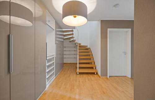 Stephanskirchen Apartment | 3 Zimmer EG Wohnung in Stephanskirchen