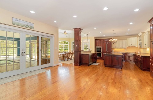 Porters Sideling House | 30 Acre Hilltop Estate with Indoor Pool