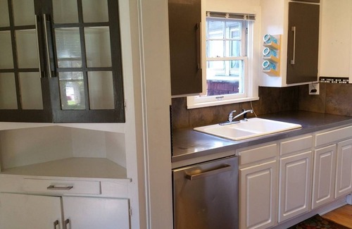 Downtown Klamath Falls House | 30+Day❤️Downtown ❤️Red Smarthouse King W/D 4KTV