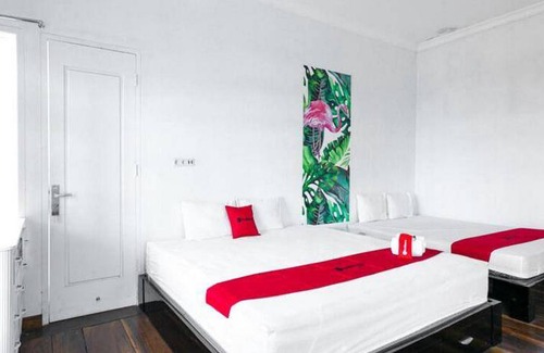 Karanganyar Hotel | 30 m² Hotel ∙ 3 guests