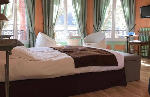 Les Andelys Hotel | 30 m² Hotel ∙ 7 guests