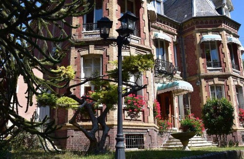 Les Andelys Hotel | 30 m² Hotel ∙ 7 guests