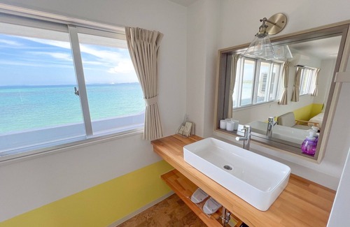 Kin Hotel | 30 minutes by car to Junglia 0 minutes walk to pr/Kunigami-gun Okinawa