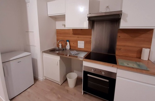 Sannois Apartment | 30 minutes by transport from the Champs Elysées, department stores,