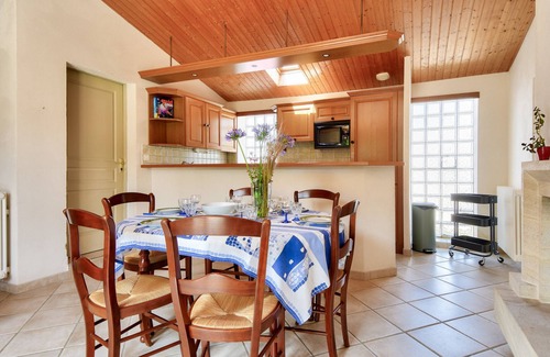 Noirmoutier-en-l'Ile House | 300 m from the port - Garden - House for 6