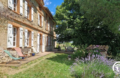 Grazac House | 300 m² Gîte ∙ 5 bedrooms ∙ 11 guests