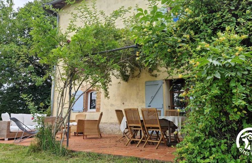 Grazac House | 300 m² Gîte ∙ 5 bedrooms ∙ 11 guests
