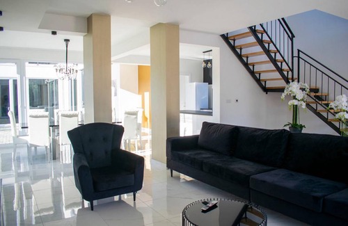 Rudine House | 300 m² House ∙ 5 bedrooms ∙ 10 guests