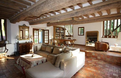 Pont-l'Eveque House | 300 m² House ∙ 6 bedrooms ∙ 12 guests