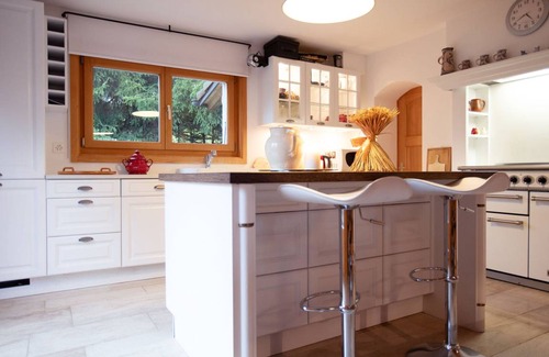 Villars-sur-Ollon Villa | 300 m² Villa ∙ 1 bedroom ∙ 11 guests