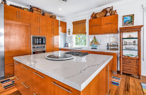 Long Beach Estates House | 300’ Private Beach, Pool & Rooftop w Panoramic Ocean Views
