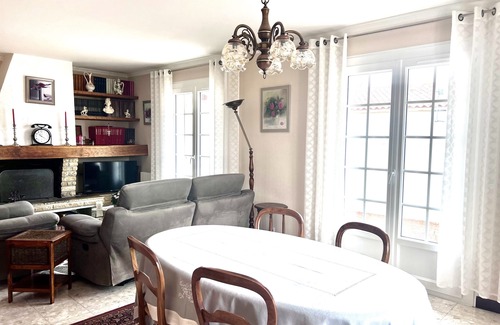 La Cotiniere Villa | 300m from the port.