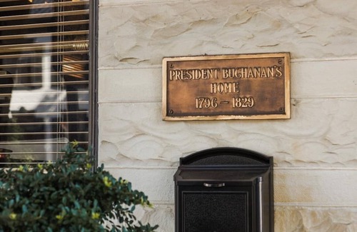 Mercersburg Bed & Breakfast | 301 - The Mercer Suite - James Buchanan Hotel