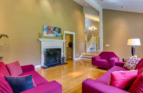 Warwick House | 302 m² House ∙ 4 bedrooms ∙ 8 guests
