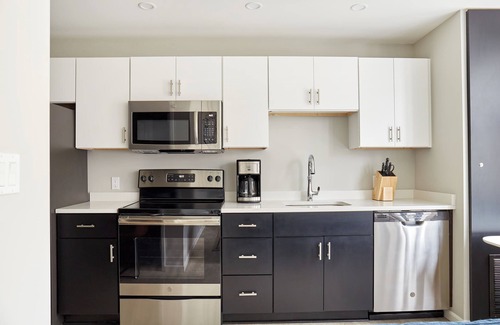 Downtown Detroit Apartment | #304 - Kasa Cadillac Square Detroit